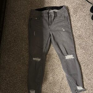 Gray Distressed Women's Jeans